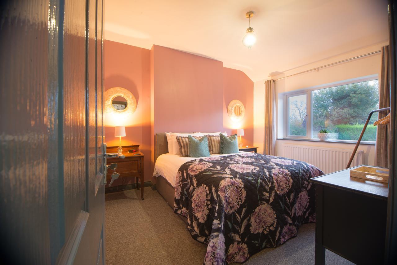 Barnston House - Heswall - Spacious Homely Holiday Home By Rework Accommodation 외부 사진